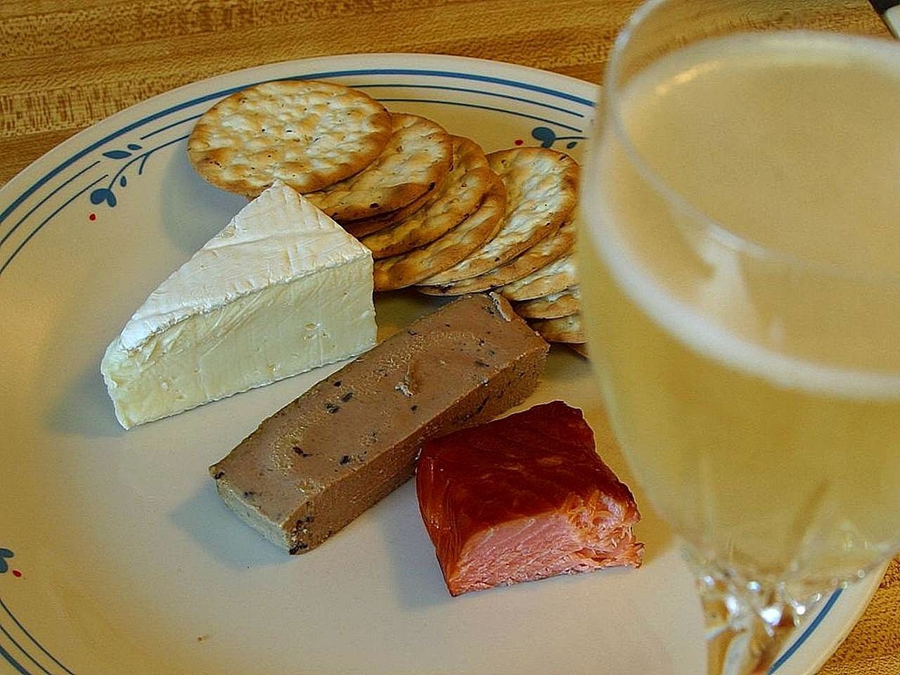 Brie with Champagne