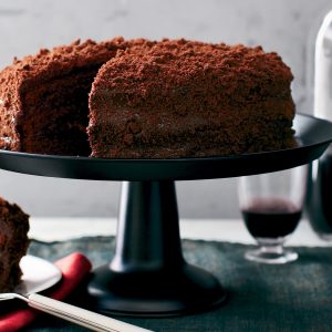 This Red Wine Chocolate Cake Is Valentine’s Day Dessert Perfection